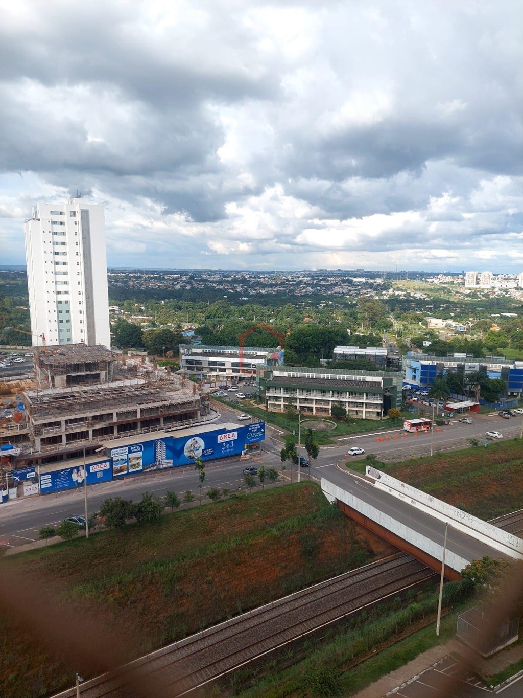 Apartamento Vazado à Venda em Águas Claras Sul: 4 Quartos, 2 Suítes e 2 Vagas!
